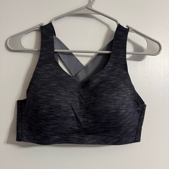 Lululemon Activwear Sports Bra Size 34B - Picture 5 of 5